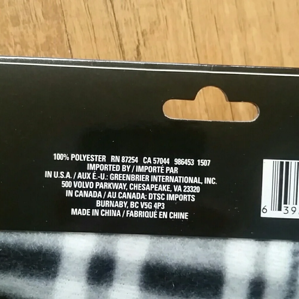 NWT Black & White Stripe‎ Plaid Men's Scarf